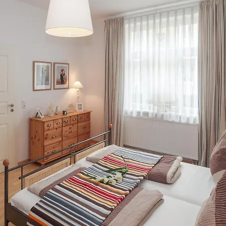 Baade 01 Apartment *
